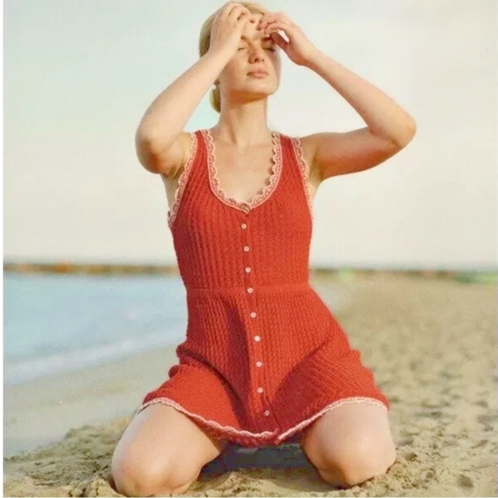 🆕 NWT Commense Red Sleeveless Knit Dress Size Medium